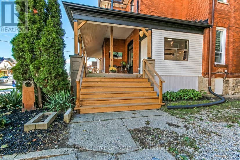 20 Alma Street — photo 3 of 40