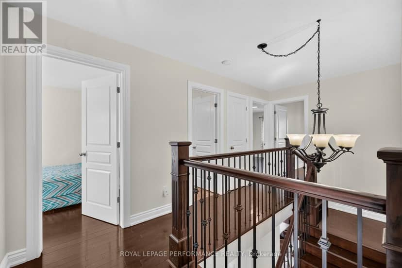 149 Topaze Crescent — photo 27 of 40