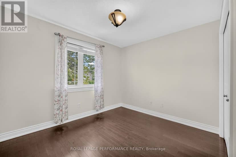 149 Topaze Crescent — photo 30 of 40