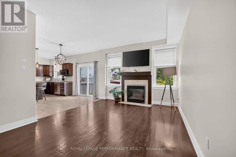149 Topaze Crescent — photo 36 of 40