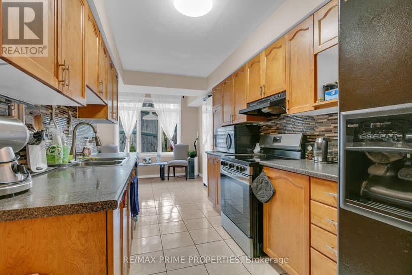 33 Inverkip Avenue — photo 11 of 35