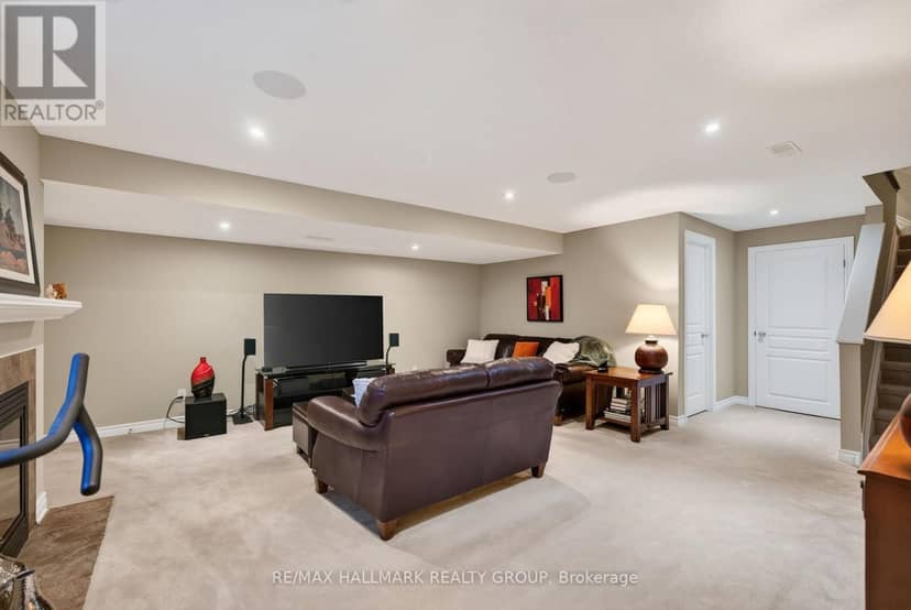 304 Celtic Ridge Crescent — photo 32 of 40