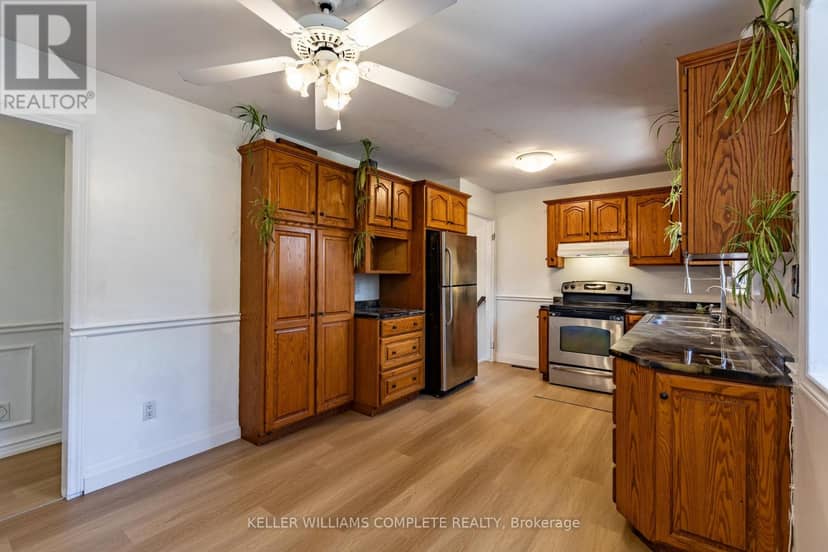 9 Glen Avenue — photo 16 of 39
