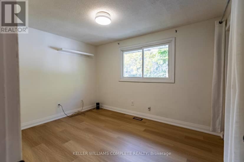 9 Glen Avenue — photo 26 of 39