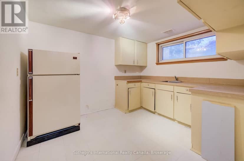 1478 Altona Road — photo 38 of 40