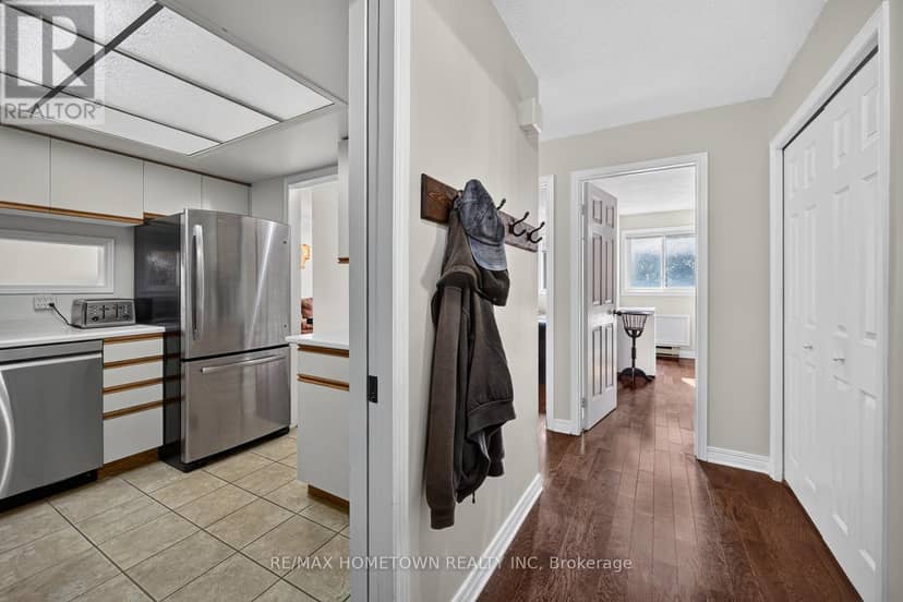 209 - 820 Laurier Boulevard, Brockville, photo 8