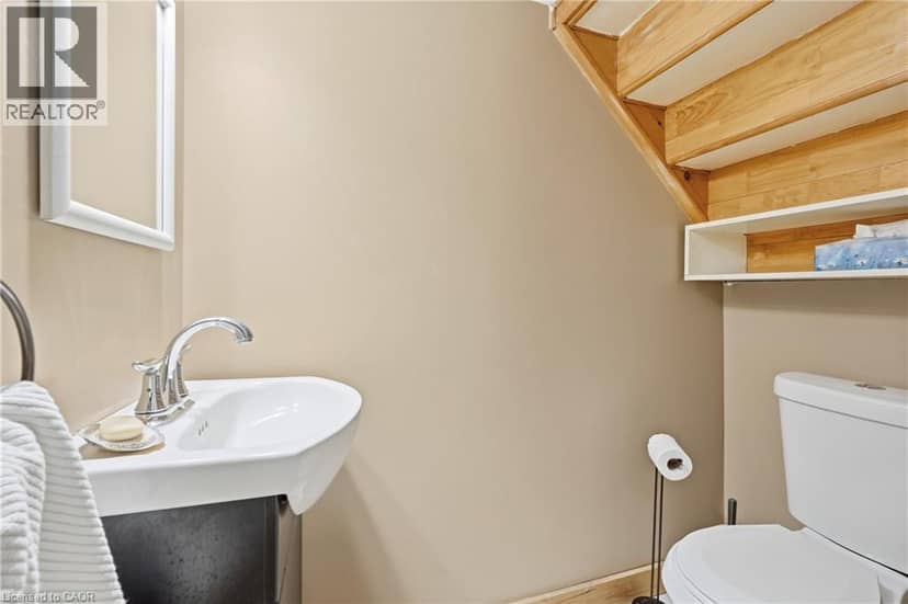 60 OLIVER Street — photo 16 of 37