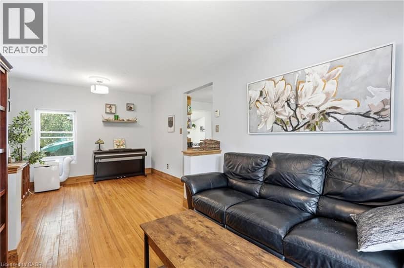 60 OLIVER Street — photo 9 of 37