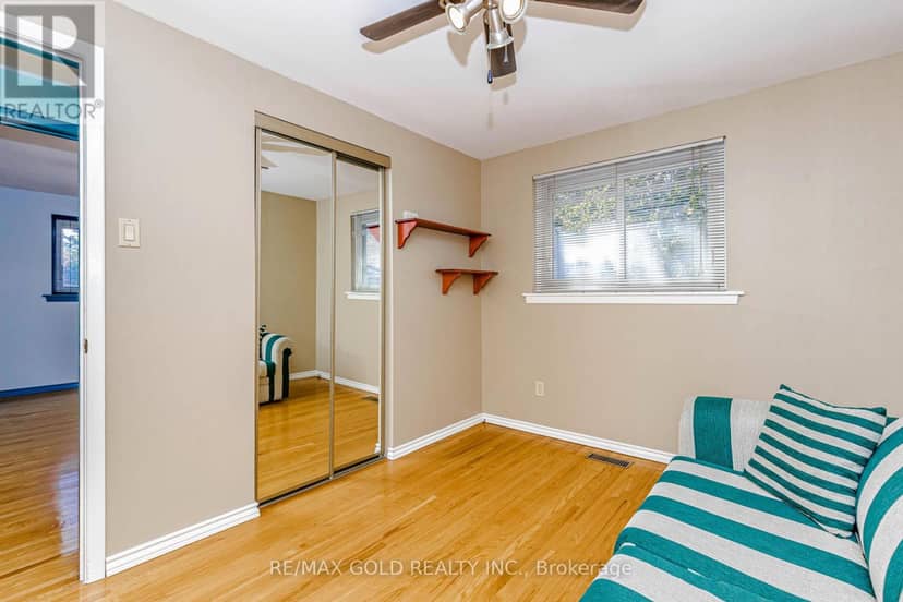 23 Brookdale Crescent — photo 31 of 40
