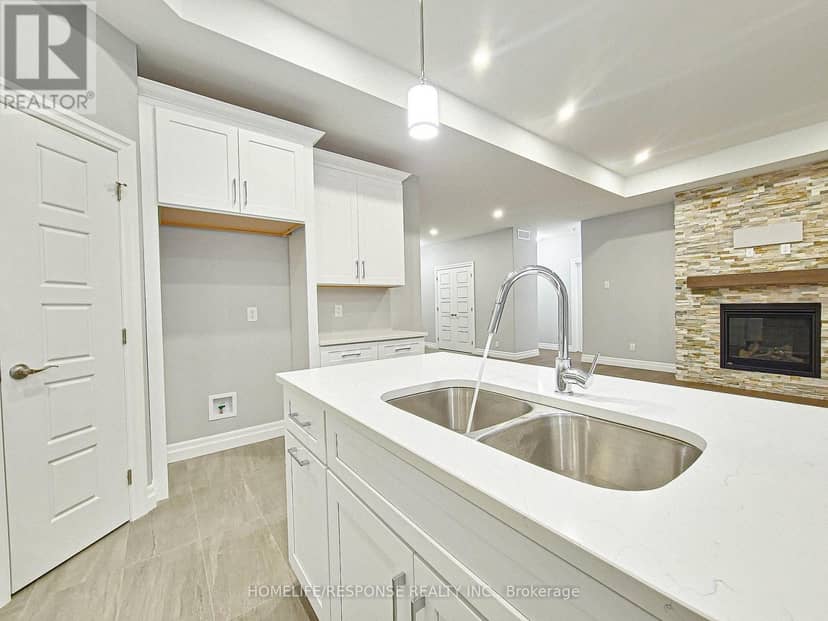 19 Tracy Drive — photo 10 of 28