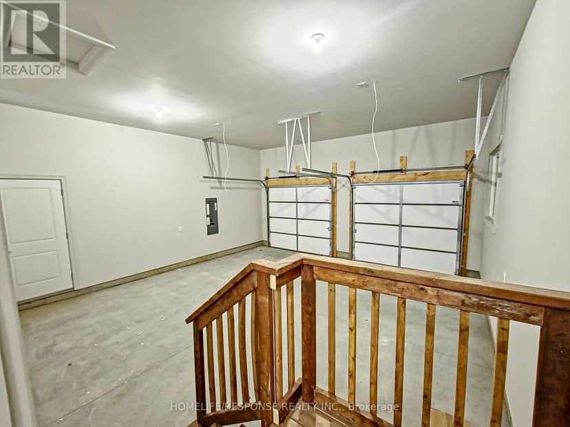 19 Tracy Drive — photo 26 of 28
