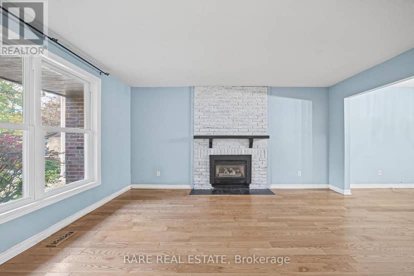 17 Glaceport Avenue, Hamilton, photo 2
