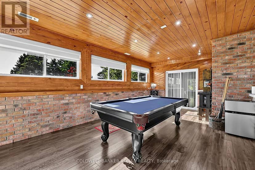 675446 Hurontario Street — photo 27 of 40
