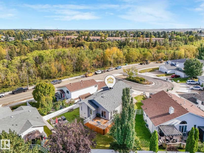 247 Hooper Cr NW, Edmonton, photo 2