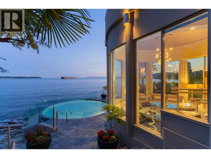 3912 MARINE DRIVE, West Vancouver