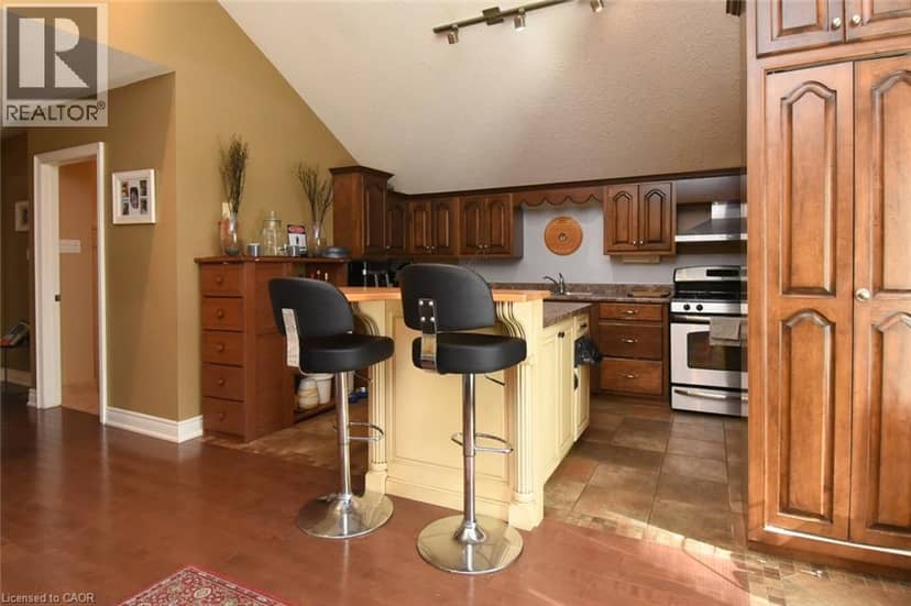 54 OLD MILL Road — photo 13 of 40