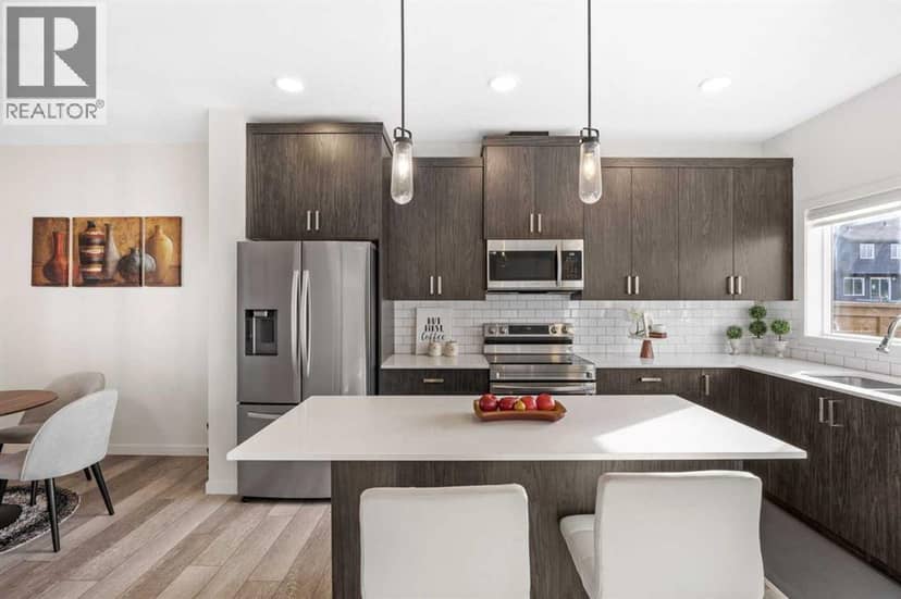 251 Chinook Gate Boulevard SW — photo 20 of 40