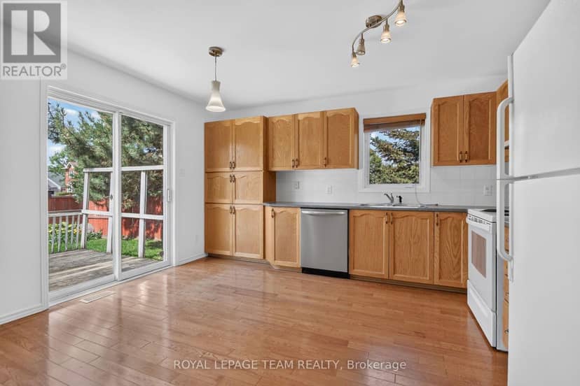 32 Vistapointe Drive — photo 11 of 25