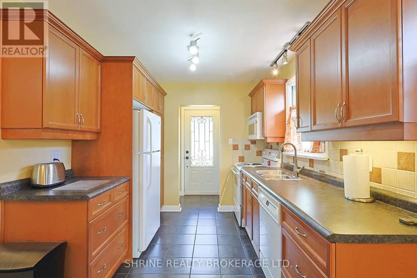 227 Sterling Street — photo 11 of 40