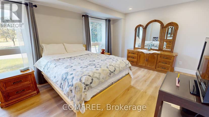 73 Elizabeth Drive — photo 11 of 40