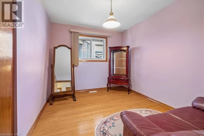 11 DUFF Street — photo 21 of 40