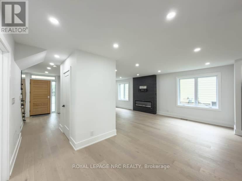 4392 Ontario Street — photo 10 of 40