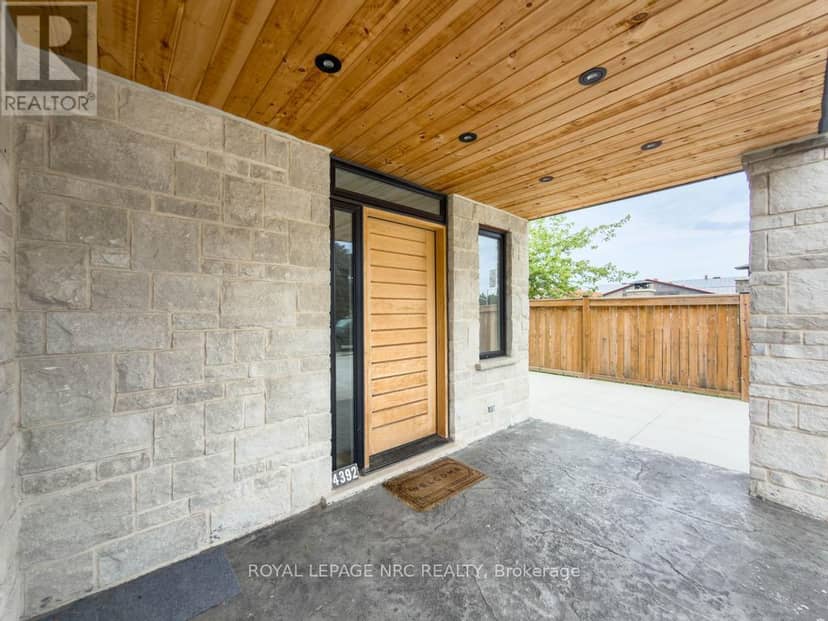 4392 Ontario Street — photo 8 of 40