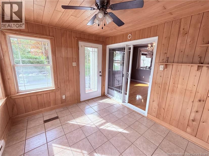 841 Main Street — photo 9 of 38