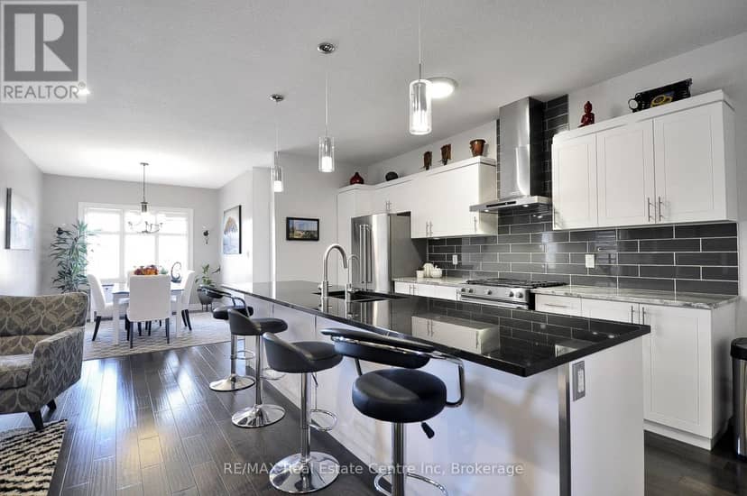 318 Fairway Road — photo 10 of 40