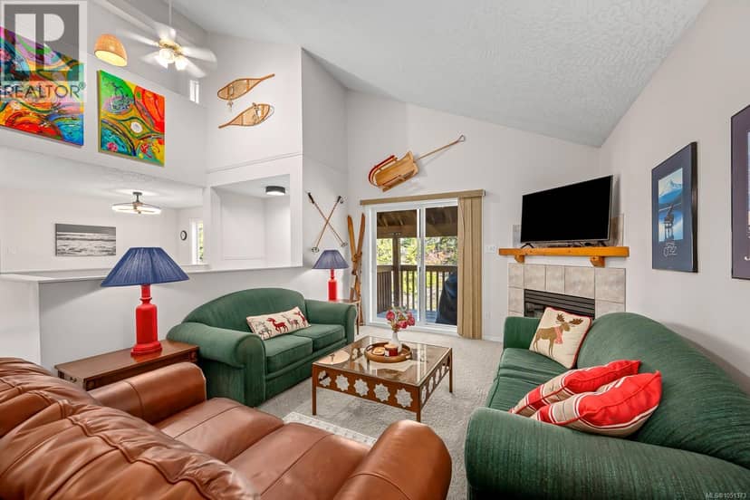C 828 Washington Way — photo 1 of 28