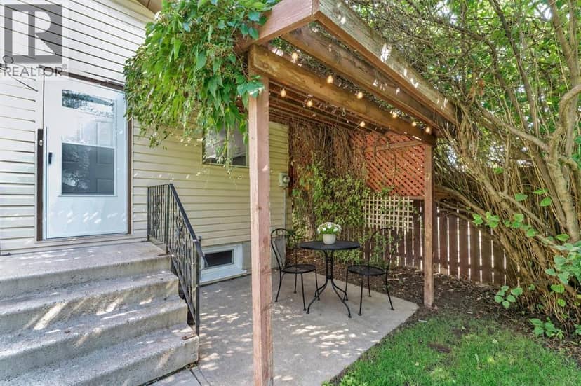 339 Ross Glen Drive SE — photo 36 of 40