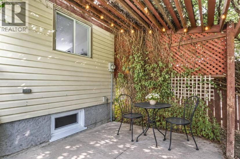 339 Ross Glen Drive SE — photo 37 of 40