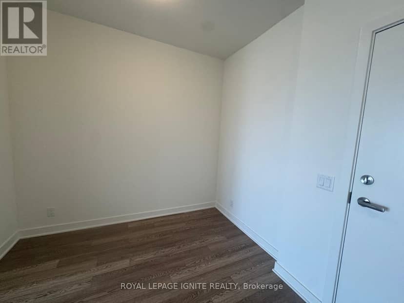 627 - 51 Clarington Boulevard — photo 6 of 21