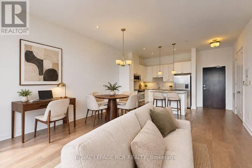 707 - 15277 Yonge Street — photo 13 of 36