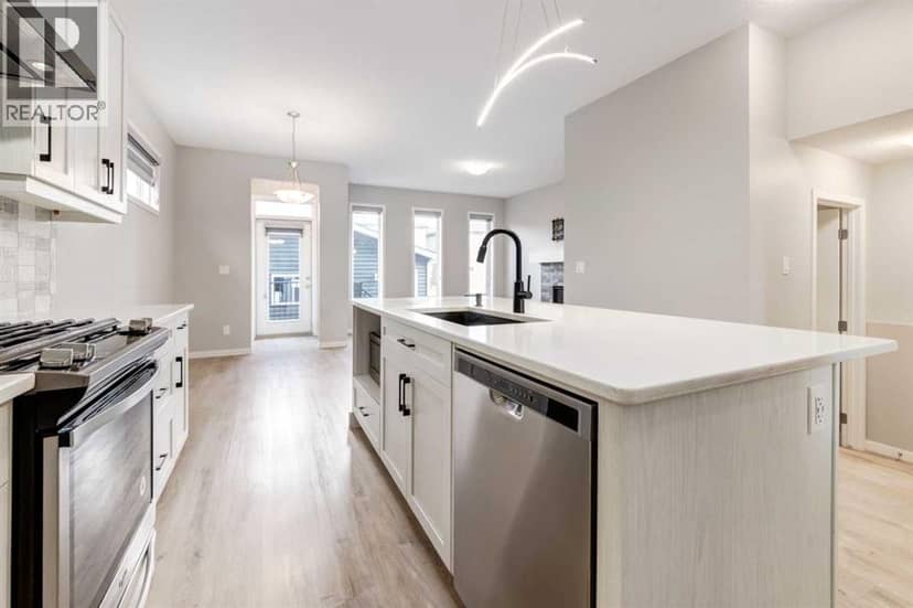 34 Midtown Crossing SW, Airdrie, photo 6