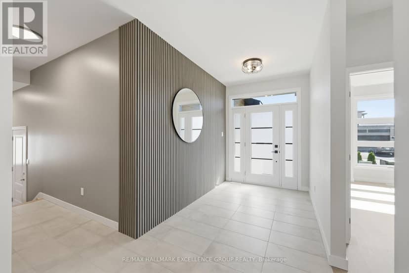 1345 Diamond Street — photo 3 of 40