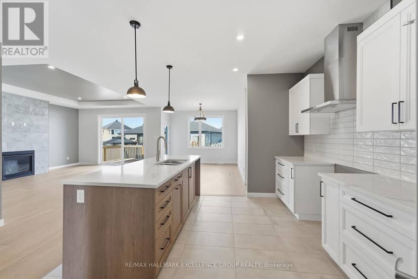 1345 Diamond Street — photo 10 of 40