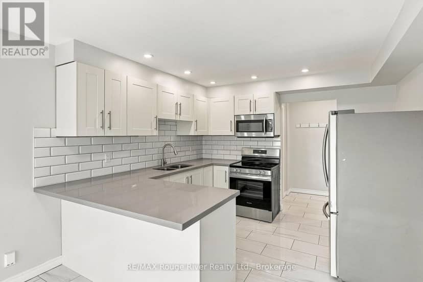 95 B Concession Street E — photo 8 of 40