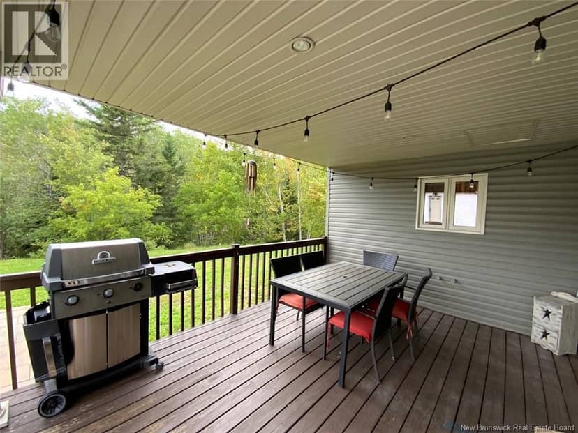165 Rivière-à-la-Truite Street — photo 23 of 31