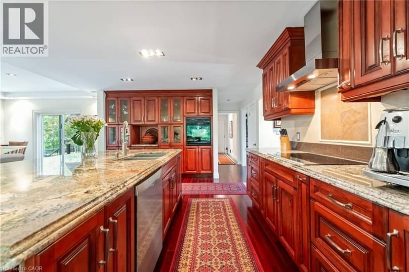 493 RIDGE Road E — photo 17 of 40