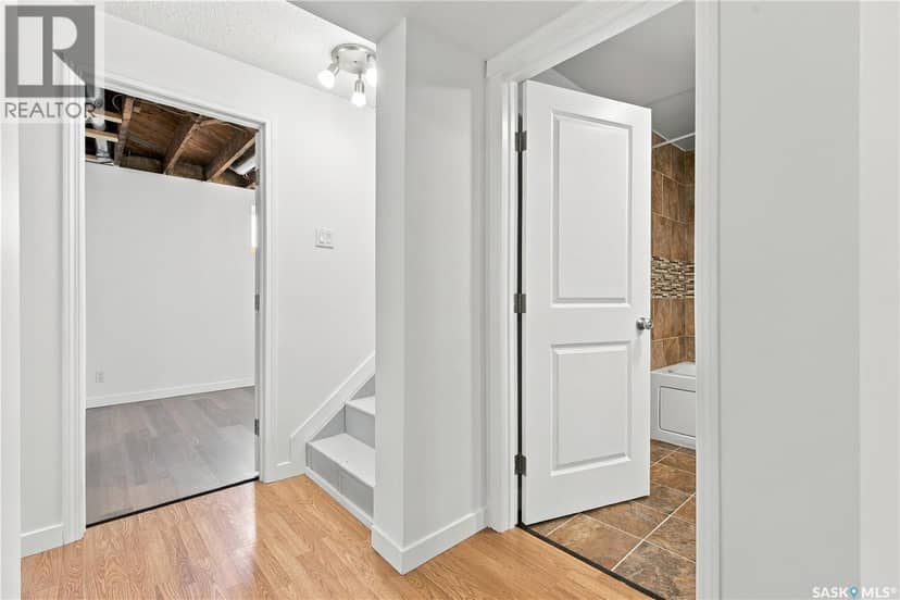 220 Main STREET — photo 18 of 40