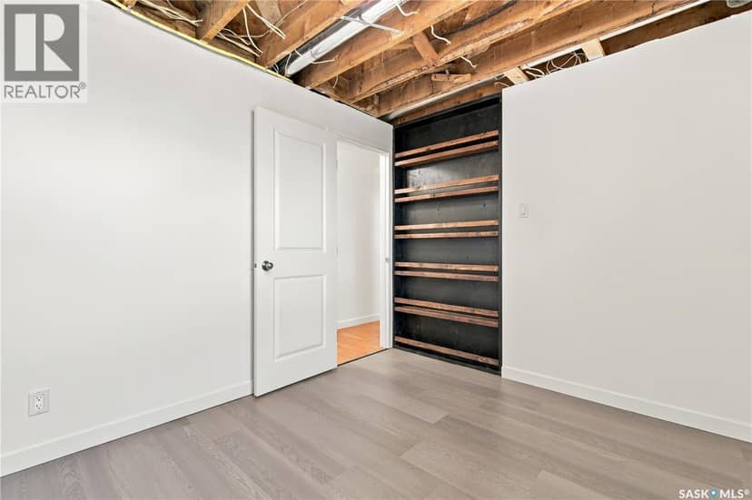 220 Main STREET — photo 20 of 40
