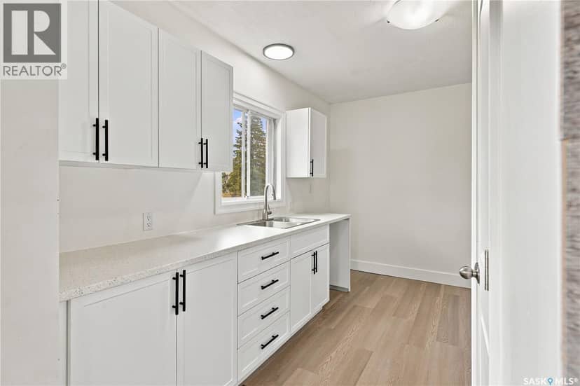 220 Main STREET, Pierceland, photo 3