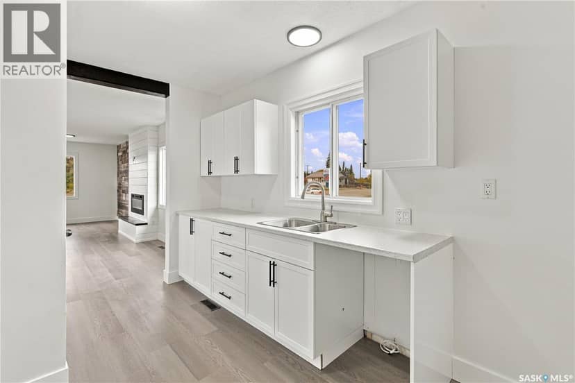 220 Main STREET — photo 9 of 40