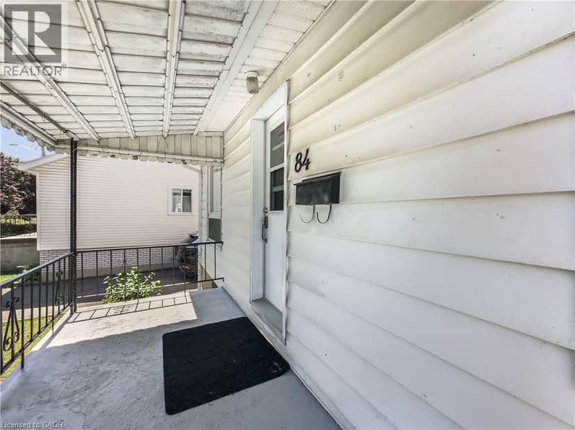 84 CARLETON Street — photo 2 of 19