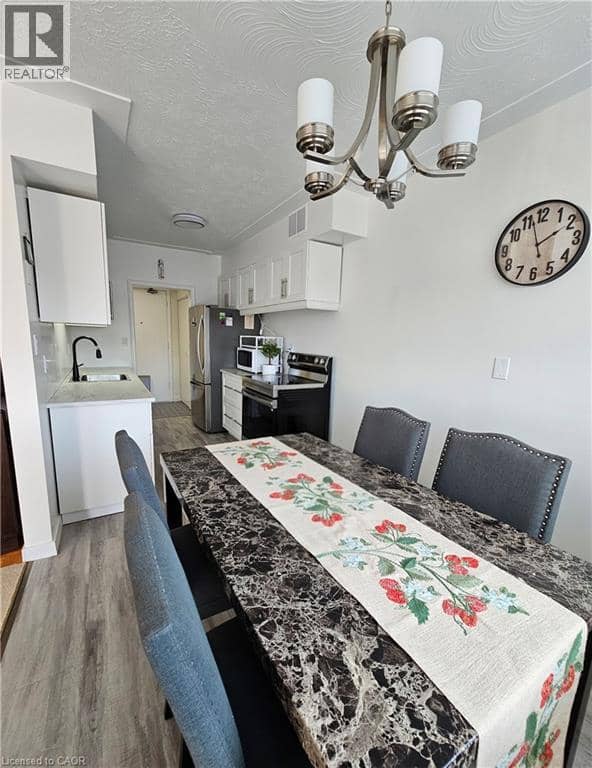 8 WOODMAN Drive S Unit# 807 — photo 12 of 27
