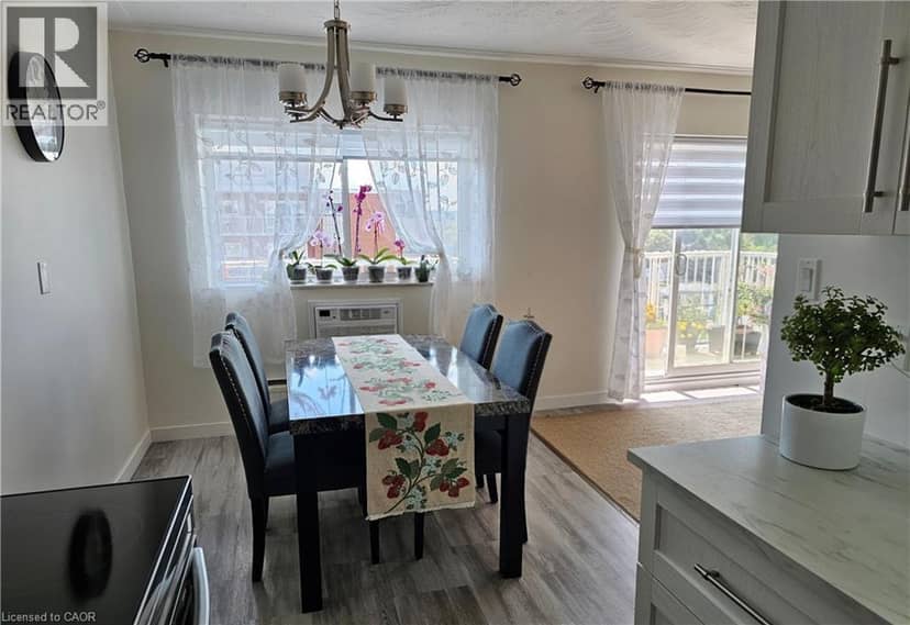 8 WOODMAN Drive S Unit# 807 — photo 11 of 27