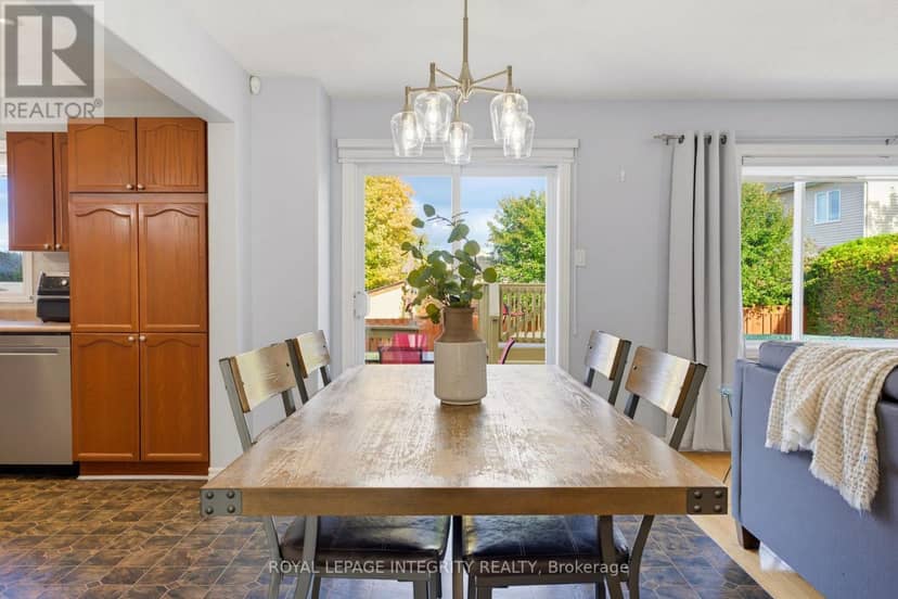 20 Merlin Street — photo 15 of 40