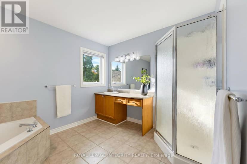 20 Merlin Street — photo 23 of 40