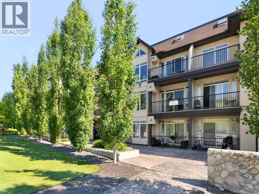 202, 141 Mountain Street, Cochrane, photo 2